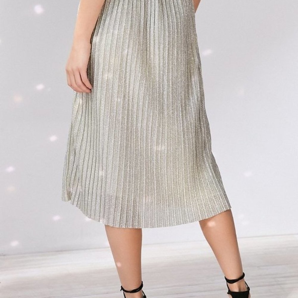 Urban Outfitters Kimchi blue gold pleated skirt - Picture 2 of 4